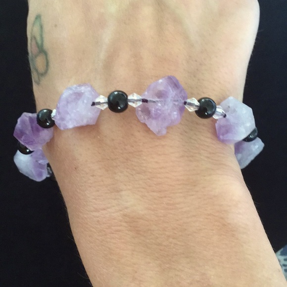 Amethyst Rock Beaded Bracelet - Picture 3 of 8
